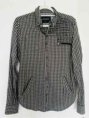 Black & White Gingham Button-Up Shirt with Textured Chest Accent